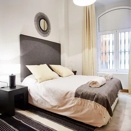Arenal Carreteria Deluxe By Valcambre Apartment