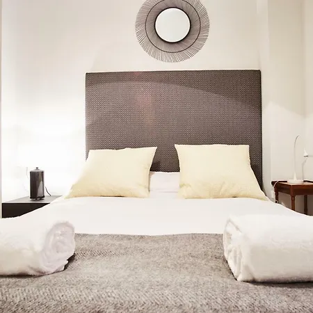 Arenal Carreteria Deluxe By Valcambre Apartment *